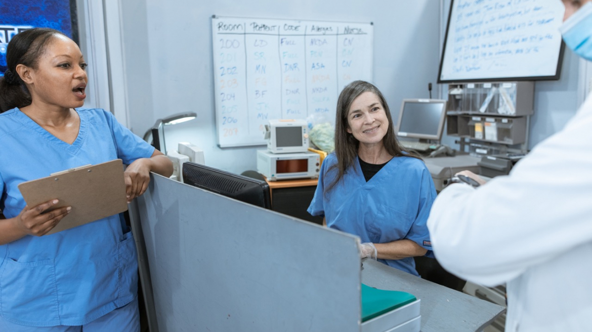 Videovigilancia en hospitales y clínicas: garantizando la seguridad y la eficiencia